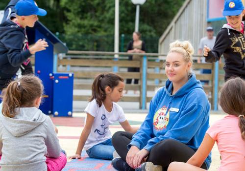 Club Enfants au camping Les Pierres Couchées